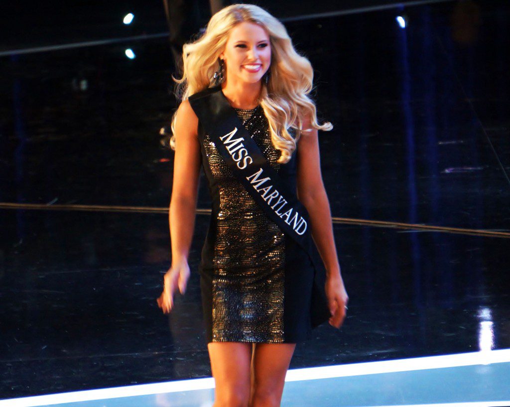 DSC05477-2772029585-O