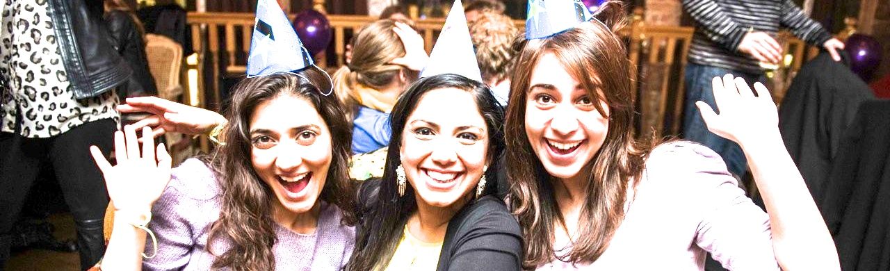 “C Днём рождения!”