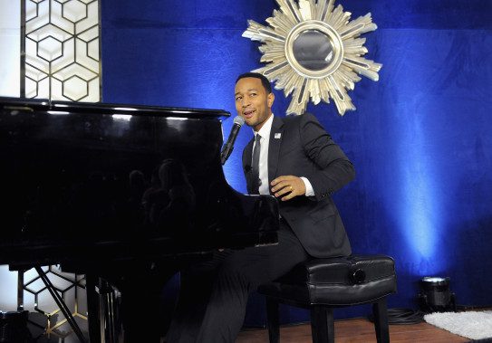 WASHINGTON, DC - APRIL 24:  John Legend performs at "An Evening With John Legend" hosted by POLITICO to kick-off White House Correspondents' weekend at Longview Gallery on April 24, 2015 in Washington, DC.  (Photo by Brad Barket/Getty Images for POLITICO)