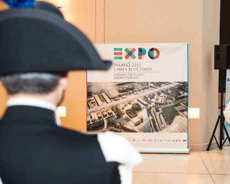 18642379731_28ac7de4cf_o